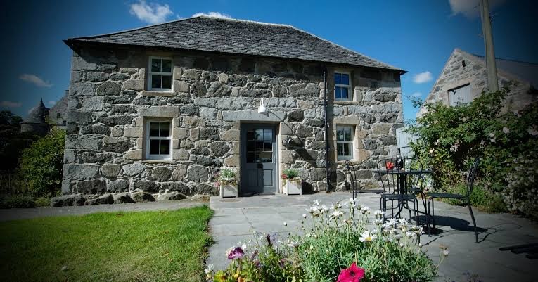 The Lodges at Barra Castle